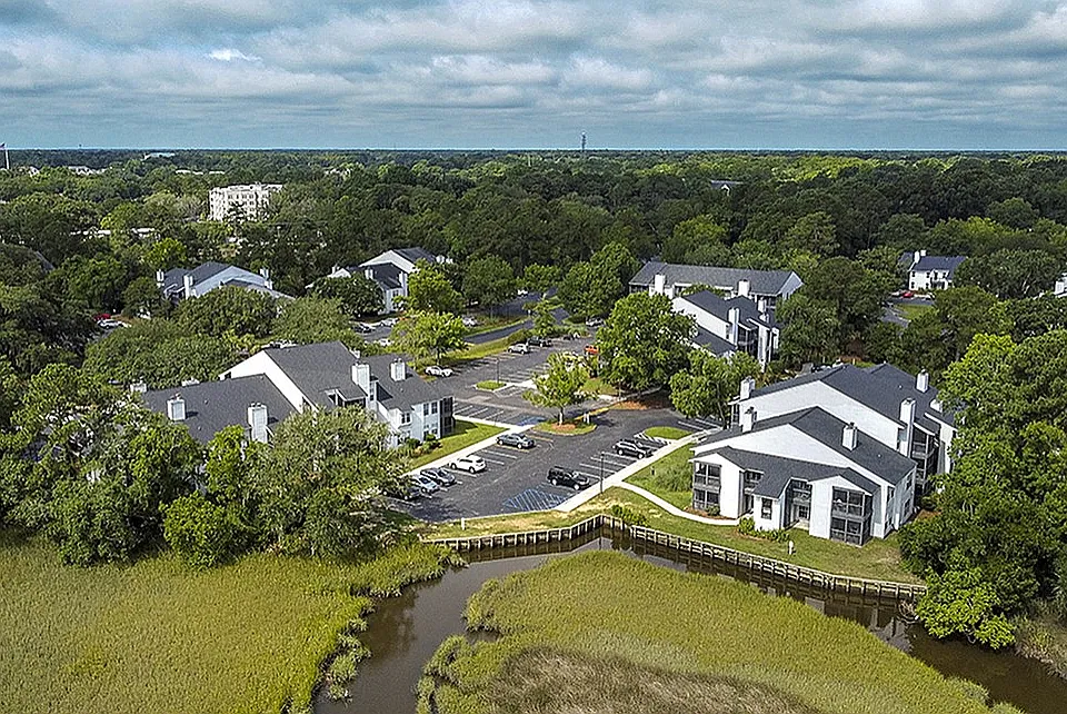 Middleton Cove meets the Ashley River Marsh