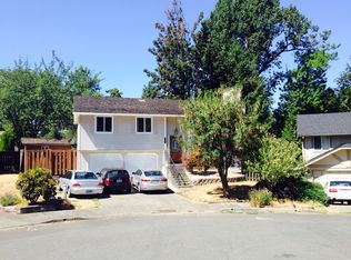 2103 Wells Ct S, Renton, WA 98055