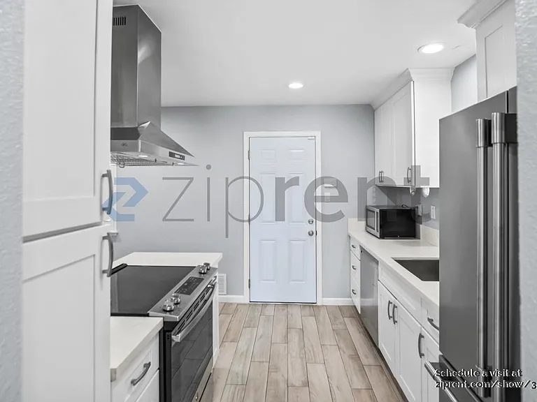 452 War Admiral Ave — Photo 6