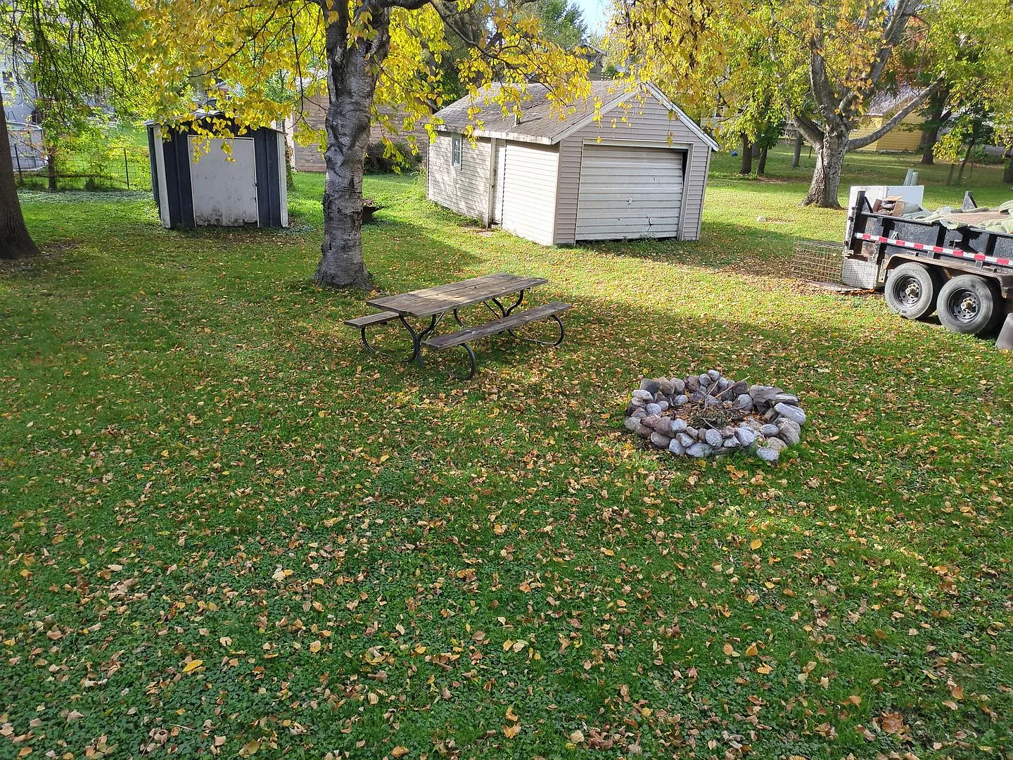 3-1.5 house with shed and deck — Photo 4