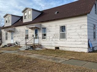 348 E Broadway St, Dickinson, ND 58601