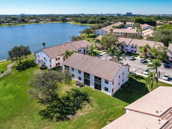 320 Norwood Terrace #N213, Boca Raton, FL 33431