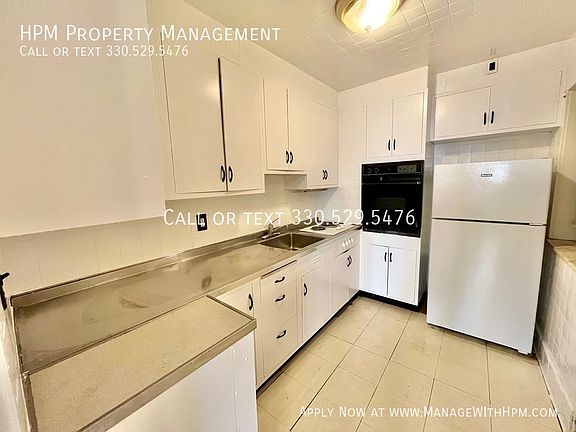 3rd image of 12015 Clifton Blvd APT 1