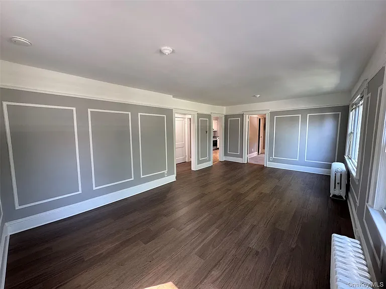 37 Ingraham Ln — Photo 2