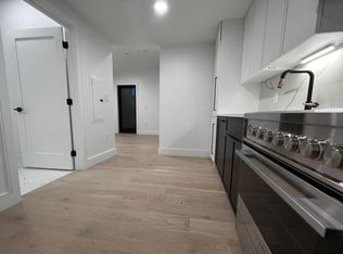 5 Leo M Birmingham Pkwy #602, Brighton, MA 02135