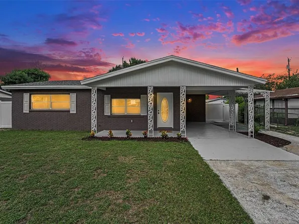 2205 9th Ct NE, Winter Haven, FL 33881