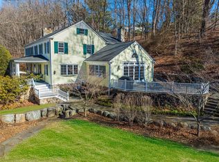 10 Whippoorwill Rd, Armonk, NY 10504