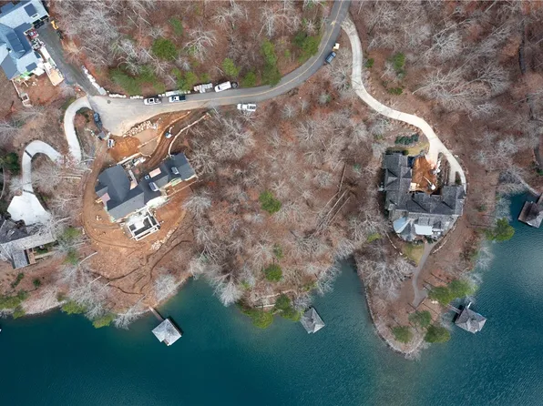 109 Misty Water Loop, Sunset, SC 29685