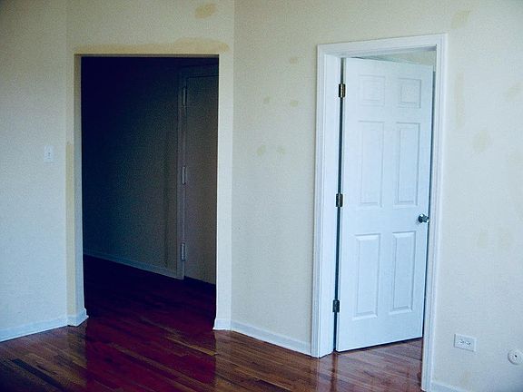 2nd image of 351 S Homan Ave