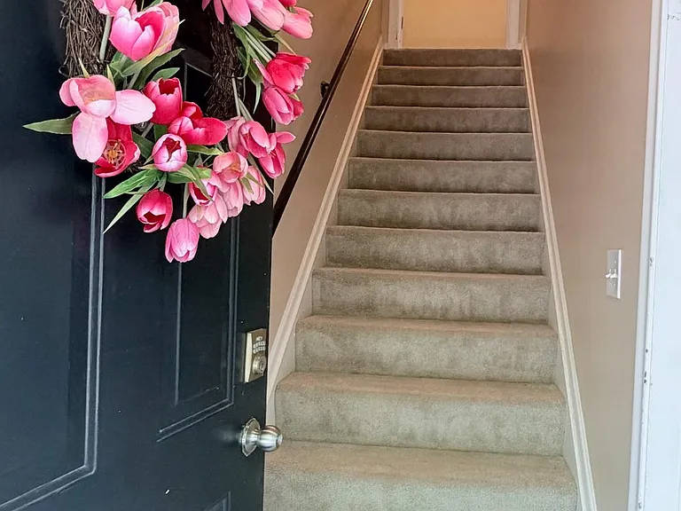 734 Harcourt Rd — Photo 3