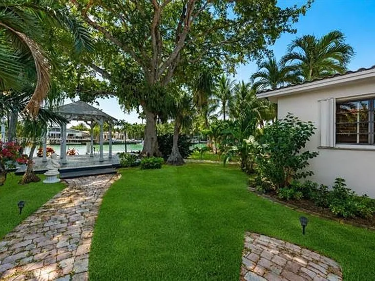 540 S Shore Dr — Photo 6