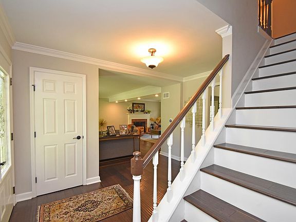 4th image of 10410 Stone Ct