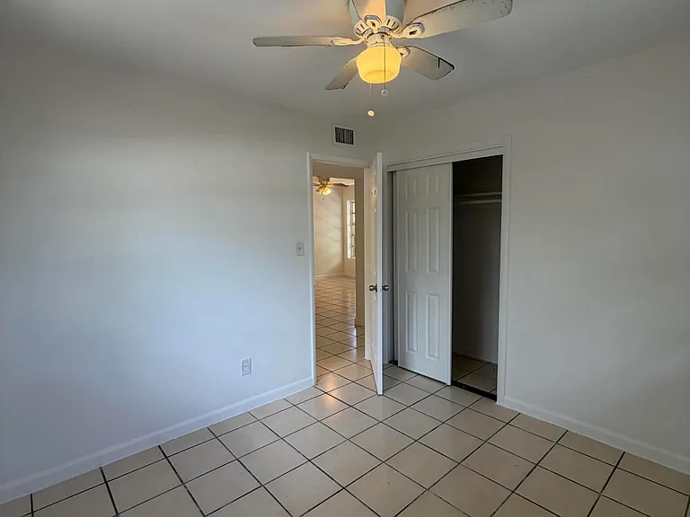 1614 Dennis St #B — Photo 6