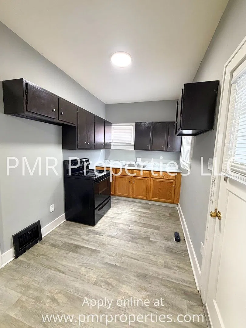 1Bed/1Bath Home — Photo 3