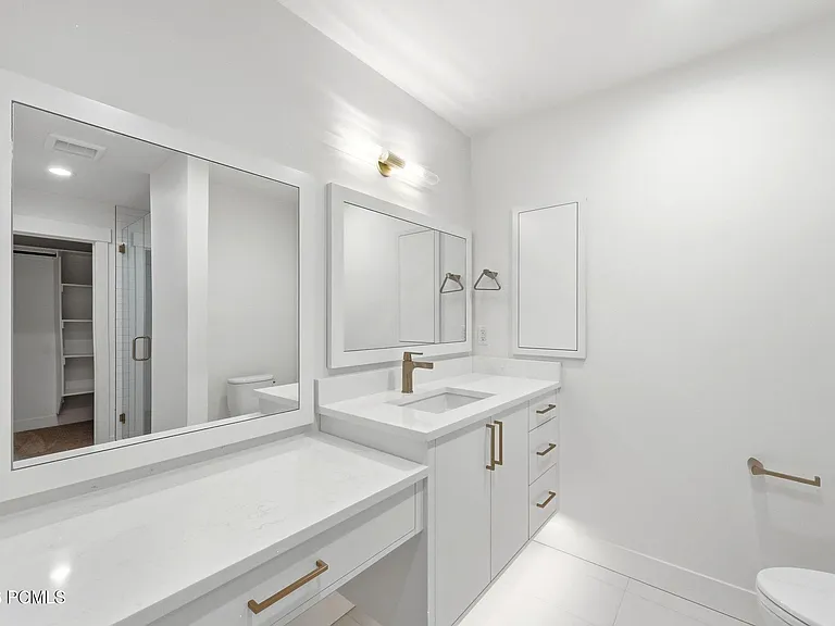 4043 W Crest Ct — Photo 31