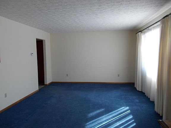 3rd image of 4084 Sequoia Ave