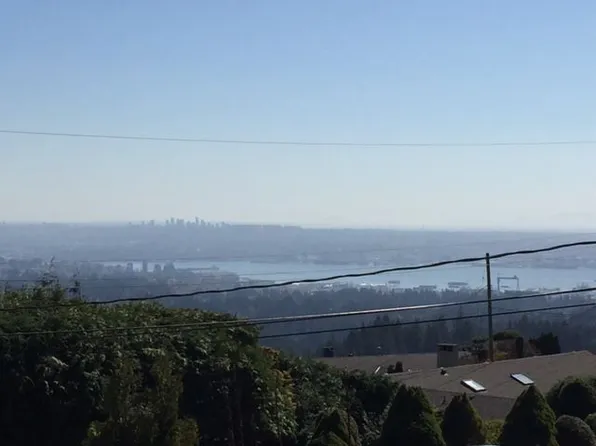 486 Craigmohr Dr, West Vancouver, BC V7S 1W6