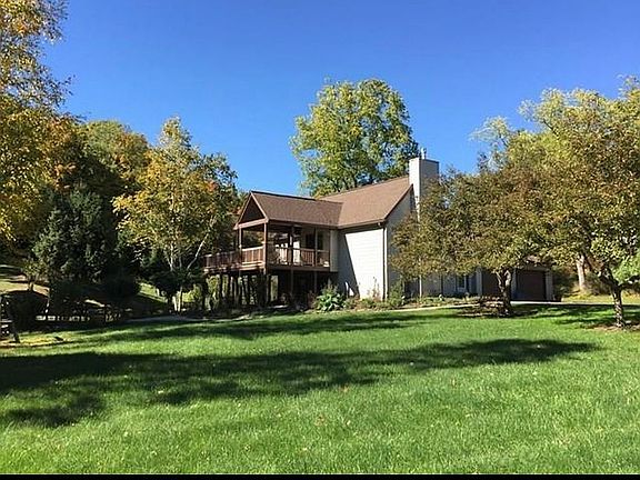 2nd image of 1269 N Hoffman Rd