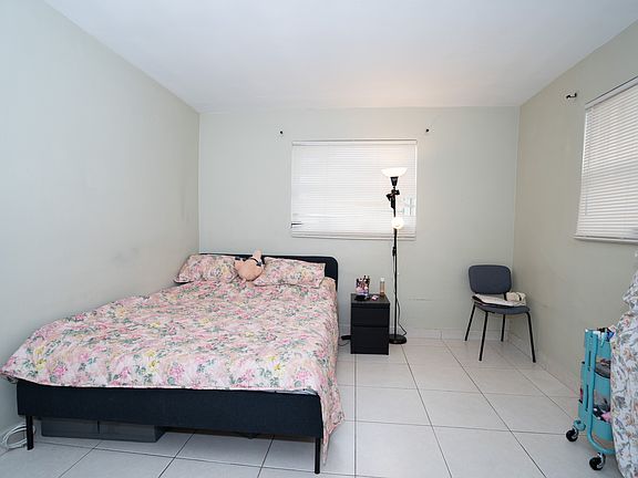 2nd image of 5270 SW 90th Way APT 3