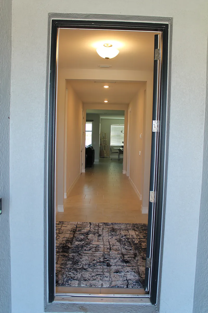 Building Photo - 827 Stonewater Lake Ter