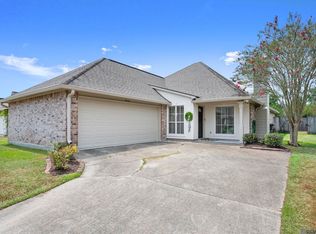 18338 Three Bars Dr, Baton Rouge, LA 70817