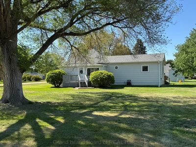 790 E Clark St, Hastings, NE, 68901