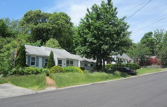 2nd image of 50 Blanchard Blvd