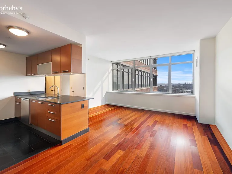 1485 5th Ave #22C — Photo 1