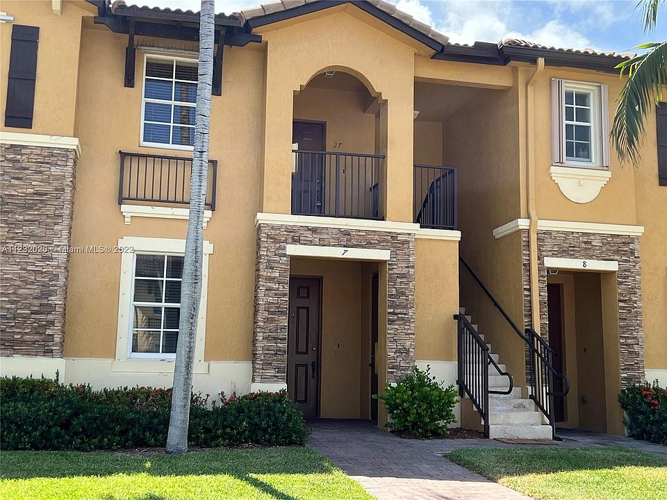 1st image of 9259 SW 227th St #2725