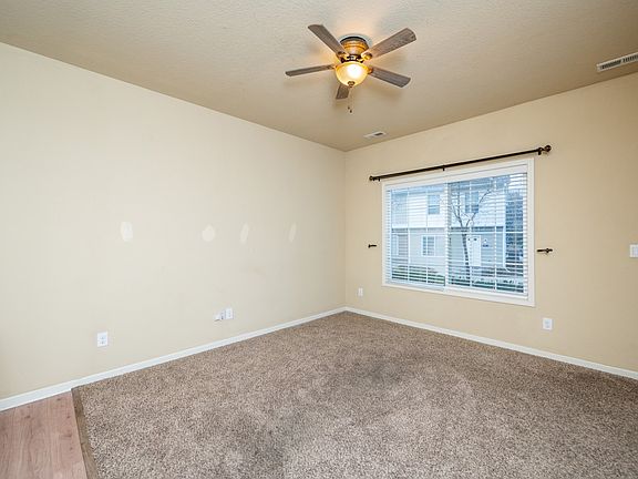 3rd image of 6936 Jack London Dr