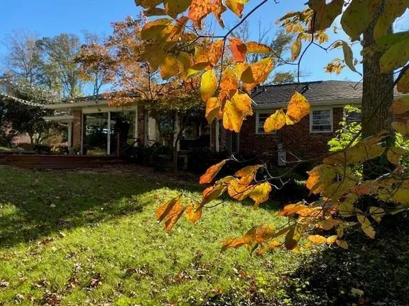 1152 Beech Haven Rd NE, Atlanta, GA 30324