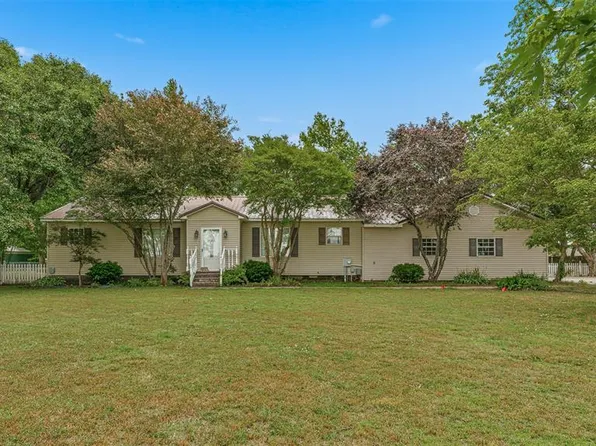 4113 Us Highway 61, Steele, MO 63877