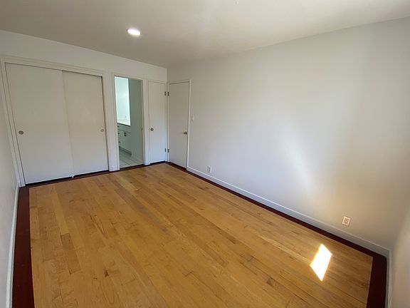 3rd image of 425 S 900 E APT 14
