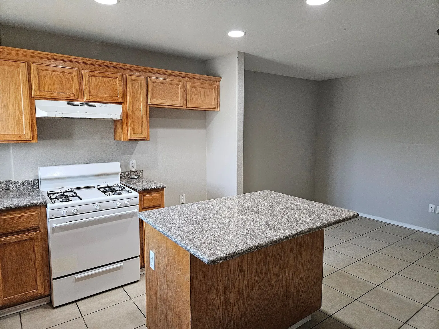 2785 Central Park Dr. — Photo 3