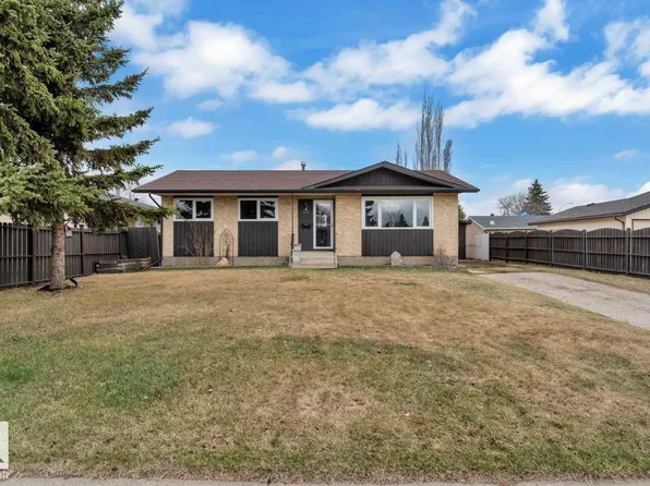 20 Caledonia Dr, Leduc, AB T9E 6C6