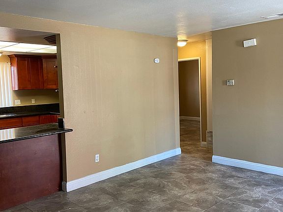 4th image of 13235 Barbara St #6