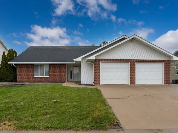 1906 Lowell St, Granger, IA 50109