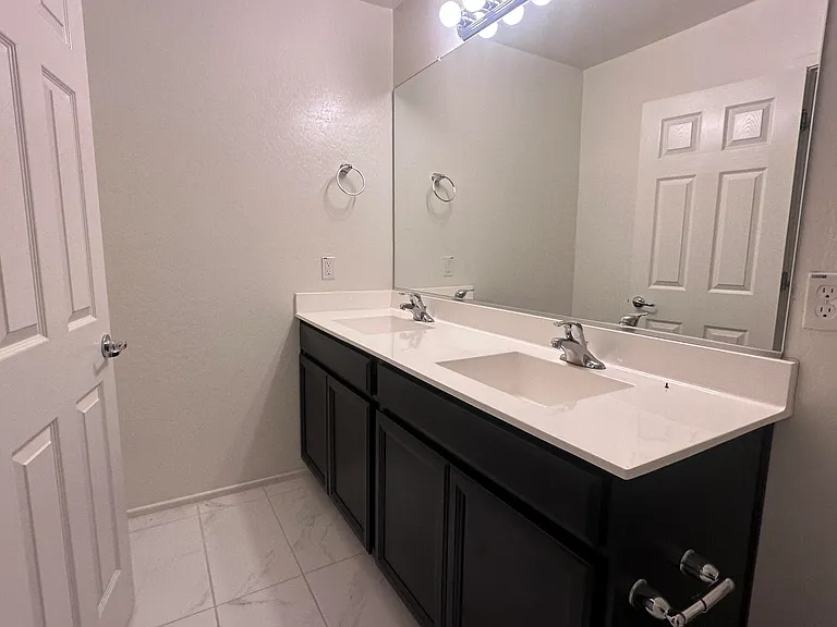 1250 N Abbey Ln #272 — Photo 11
