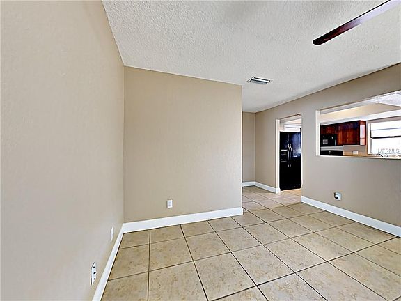 5th image of 206 Sweetgum Ct