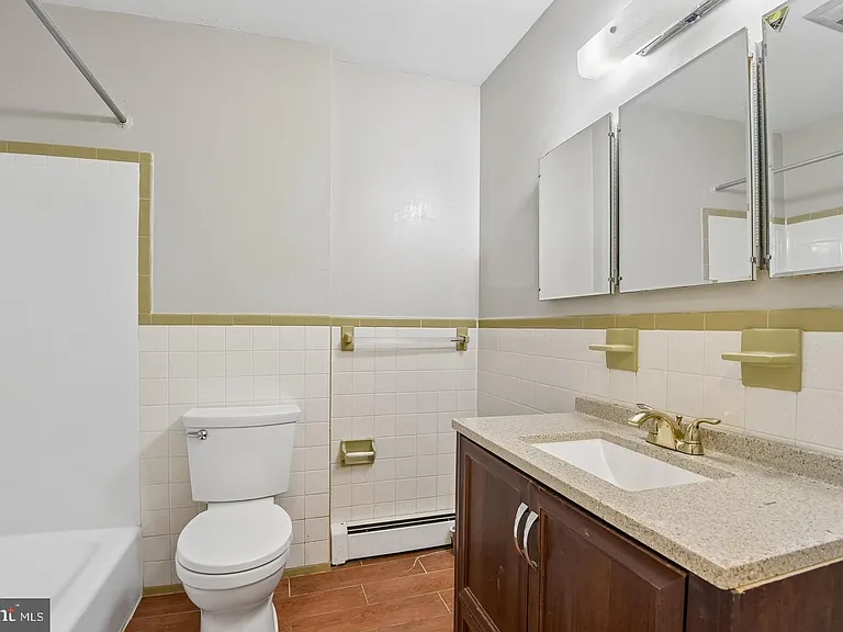 10206 Green Clover Ct — Photo 29
