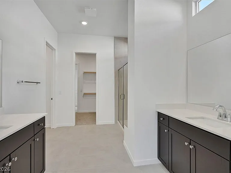 73 Atrani Bay Ct — Photo 14