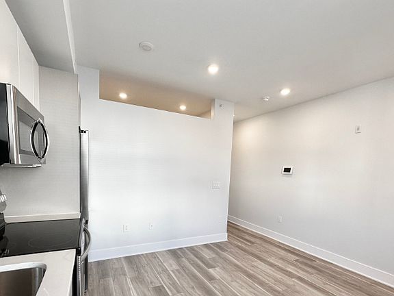 3rd image of 3845 Wallace St #3