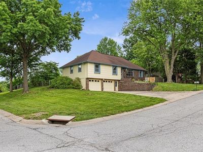 1541 N Withers Rd, Liberty, MO, 64068