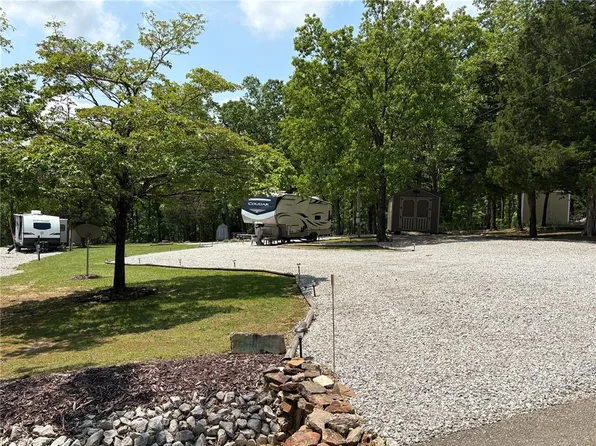 3033 Sugar Maple Ct, Perryville, MO 63775