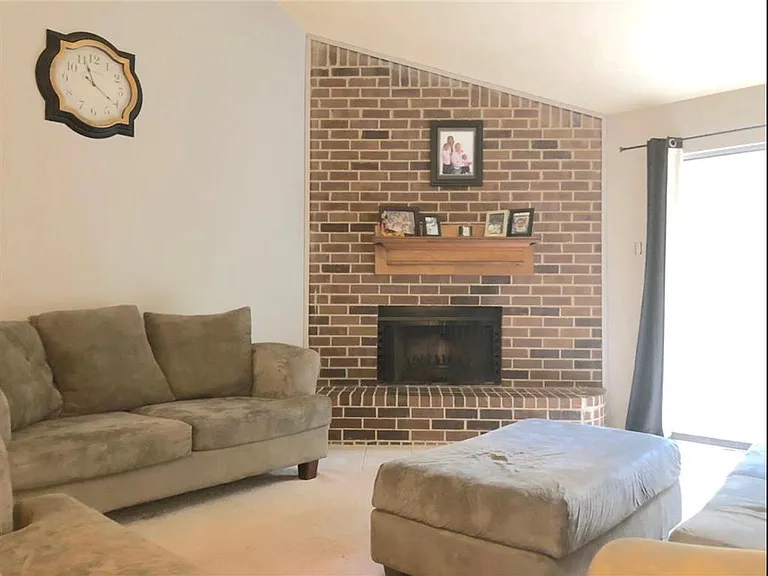 72 Trummel Ct — Photo 12