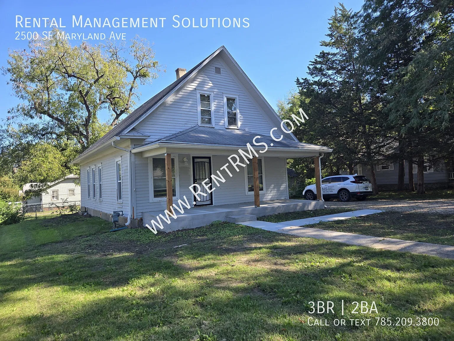 2500 SE Maryland Ave — Photo 2