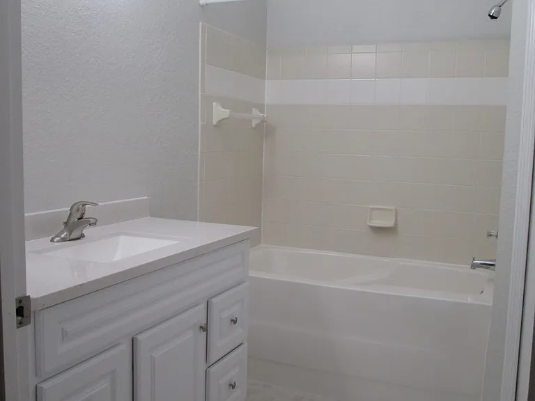 5957 Westgate Dr #1912 — Photo 10