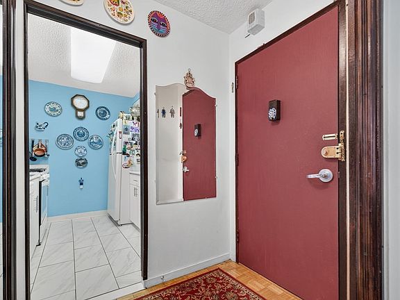 2nd image of 44 Washington St APT 502