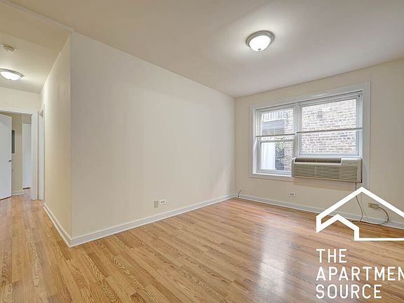 3rd image of 1848 N Humboldt Blvd #308