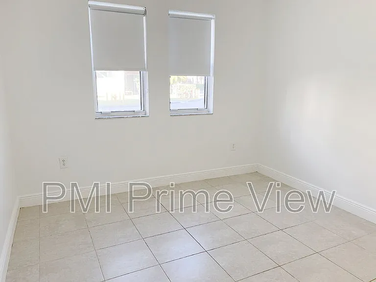 11060 SW 196th St #105 — Photo 11